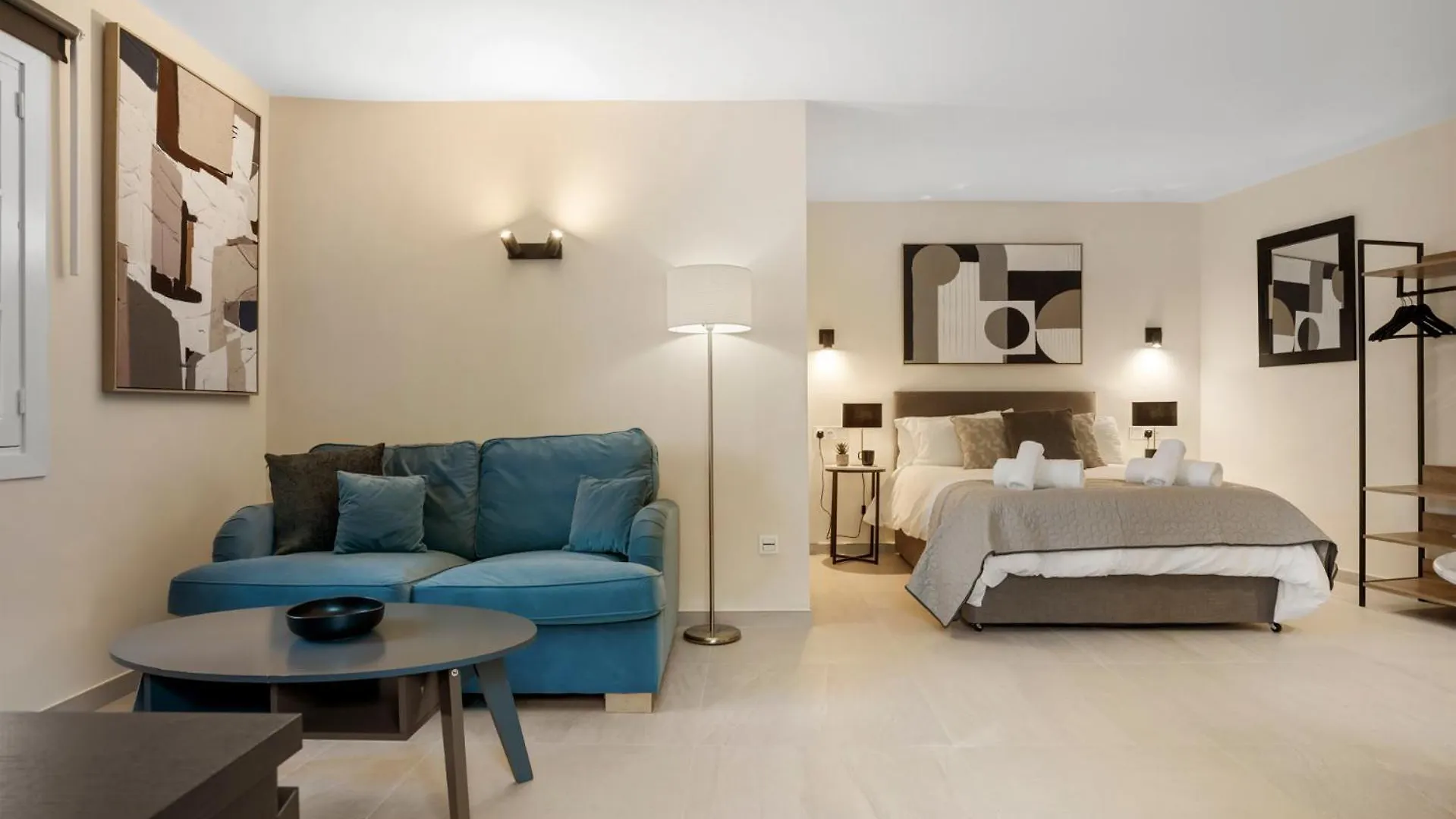 Ground Floor Studio In Бенахавис Апартаменты